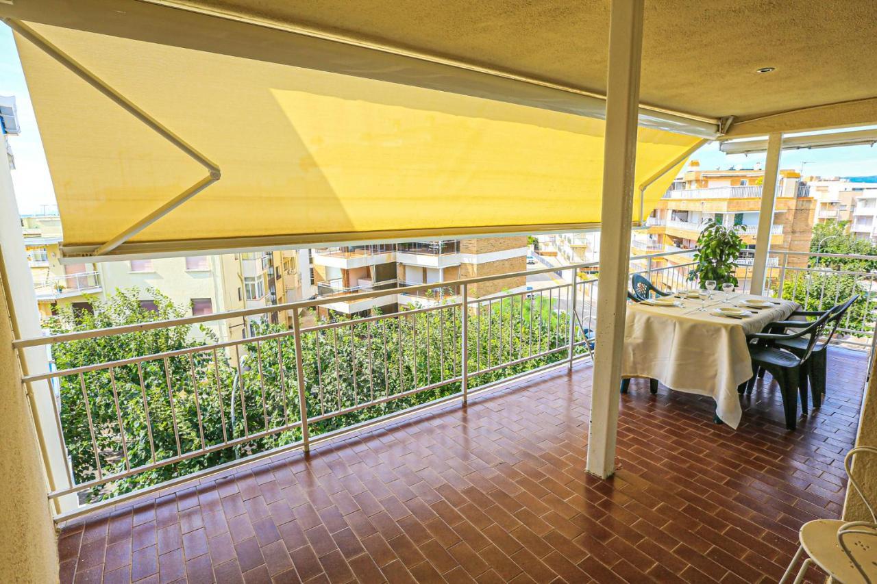 Coral - Only Families Apartment Cambrils Ngoại thất bức ảnh